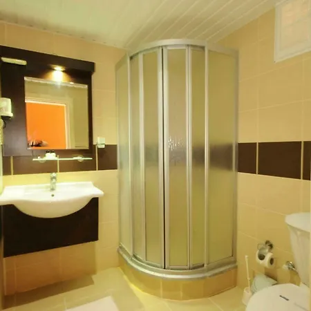 Emir Fosse Otel